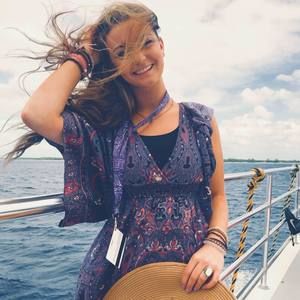 Meet your Posher, Breanna